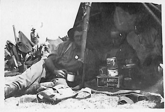 P3 Album 2 199.jpg