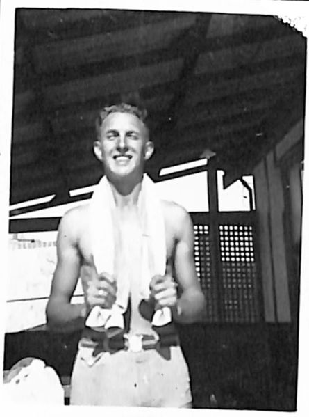 File:Mervyn 2 050.jpg