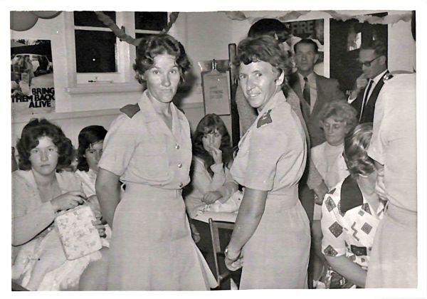 1972 Passing out Parade of the Senior Non-Commissioned Officers Course, Junior Non-Commissioned Officers Course and the Recruit Course, Pte Barker, Lt Pearton