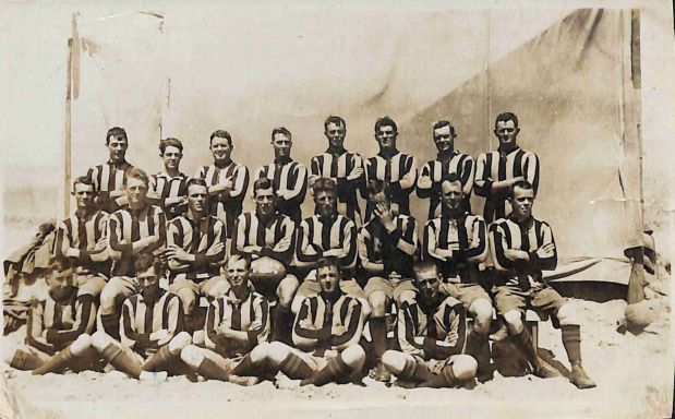 P3 Album 2 099.jpg