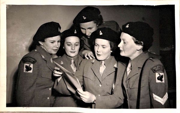 1954 11 RAANC First NCO Examination, Sisters Marie Johnson, Betty Hocking, Diedre Dyer, Margaret Marshall, Cpl Betty Wilhelm