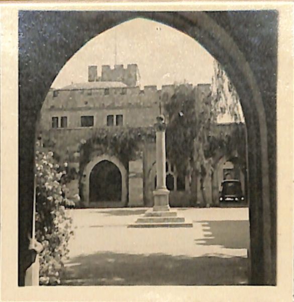 File:PD552.172.jpg