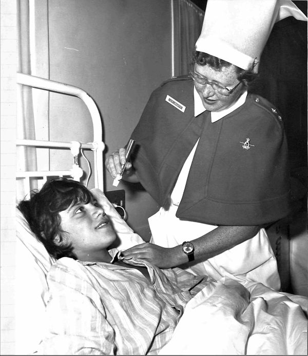 1975 Northam Camp, Lt Scott and a patient