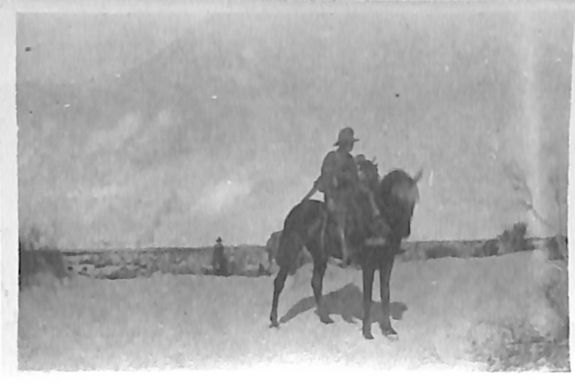 P2 Album 1 034.jpg