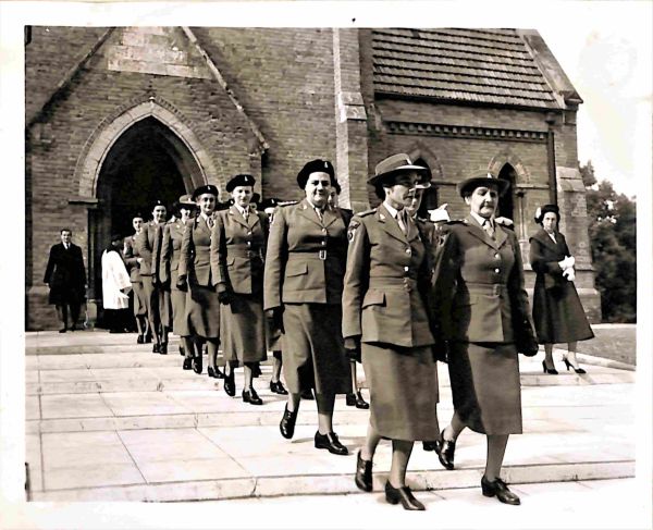 1955, 3rd July at St Georges Cathedral; Sr Iris Johns Adj, Matron E Harler, Col Jean Ferguson