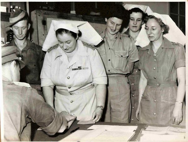 1952 J Crouch, Ella Booth, Elizabeth Earwaker, Marjorie Ford