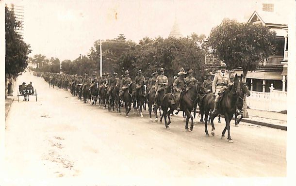 P3 Album 2 053.jpg