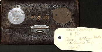 PD324.002.jpg