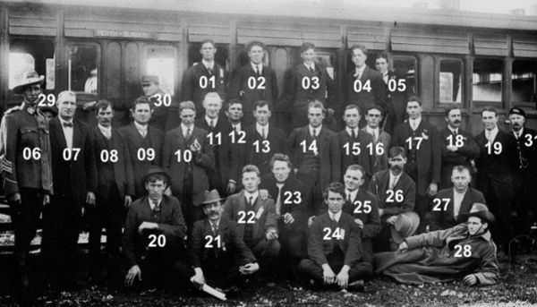 P2AIF001.jpg